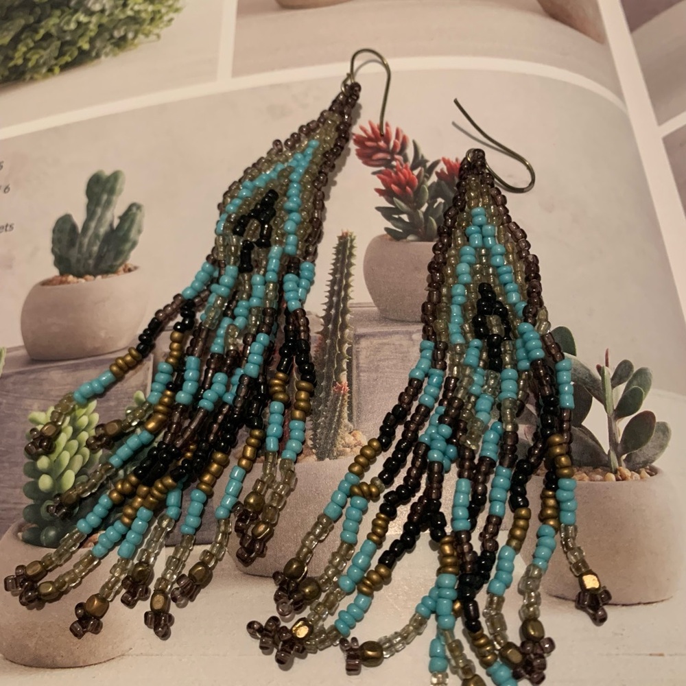 Elegant Beaded Earrings Set - Turquoise and Black